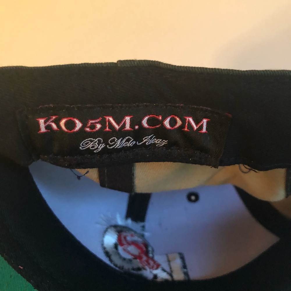 KO CAPS/HAT - Picture 3 of 3